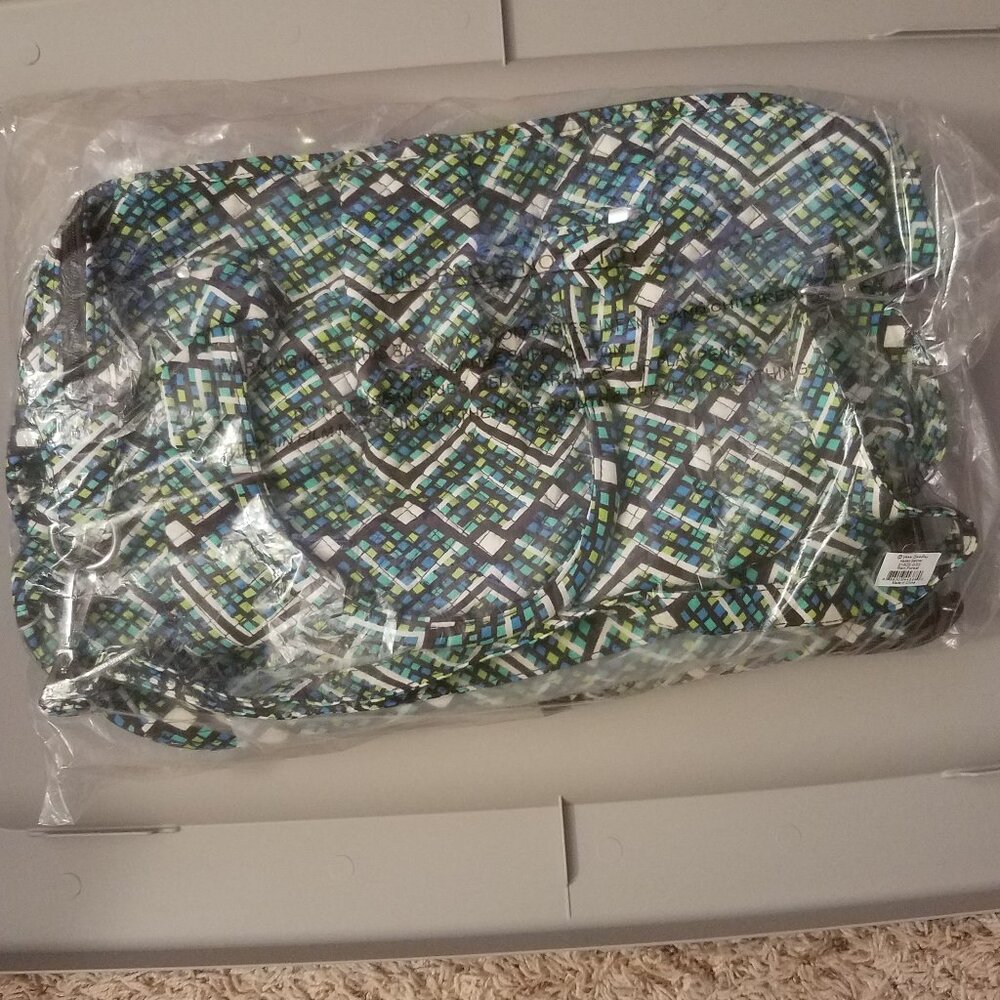 NWT NBU Vera Bradley Hipster Satchel in Rain Forest